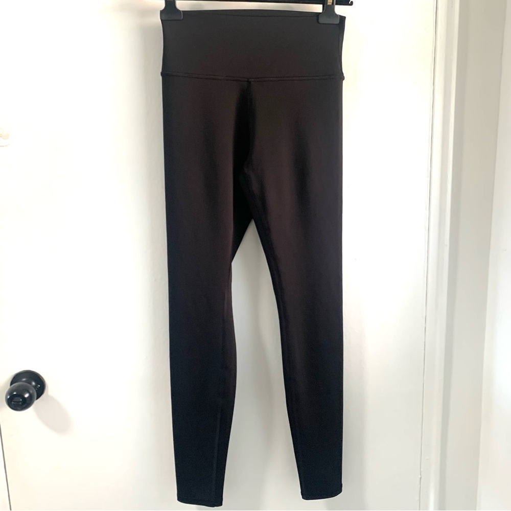 ALO Yoga High Waist Airbrush  Black Leggings Size Medium, #legging #activewear - Picture 2 of 10